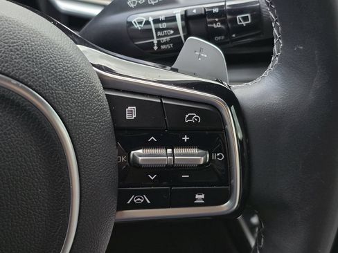 Certified 2025 Kia Sorento SX Prestige AWD/4WD image 41