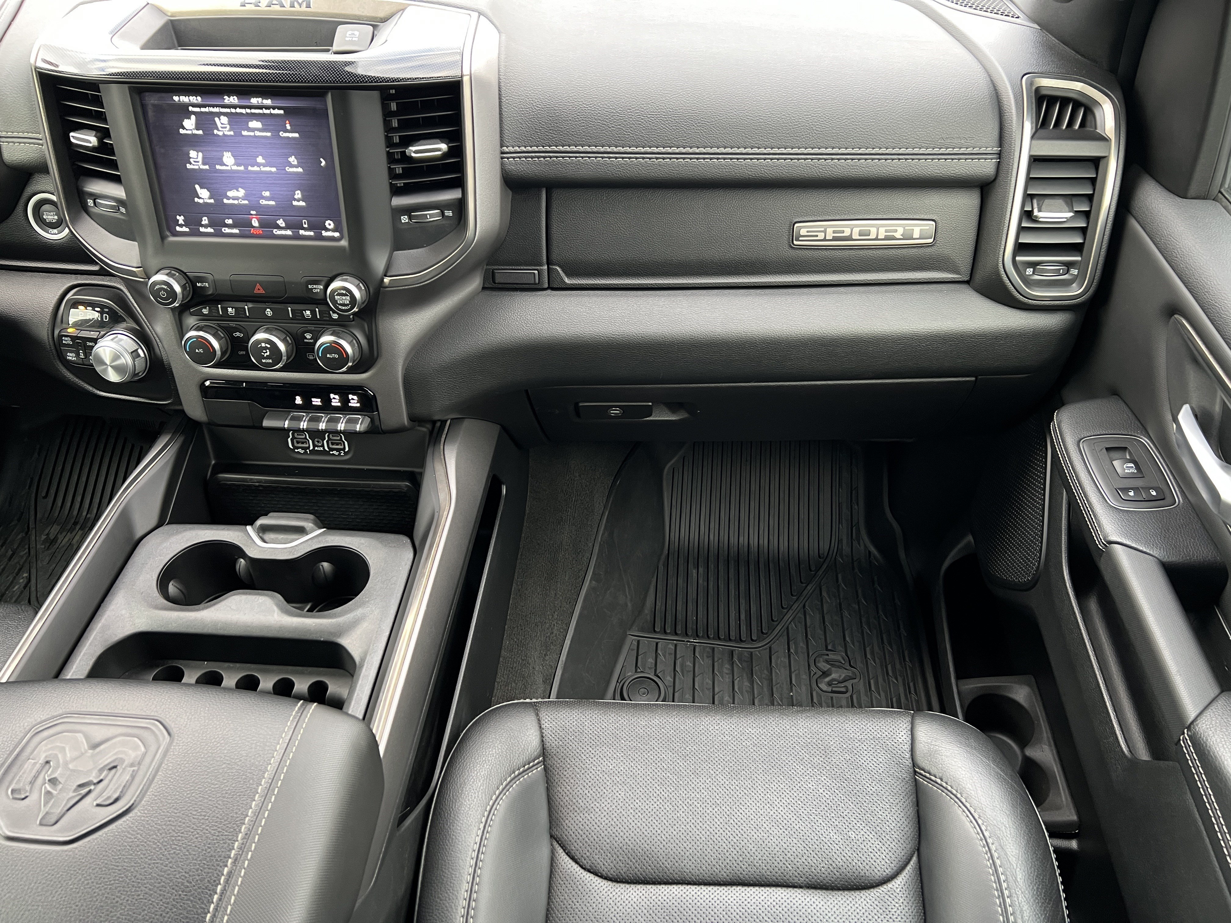 Used 2020 RAM 1500 Sport w/ Level 2 Equipment Goup w/2_L AWD/4WD image 30