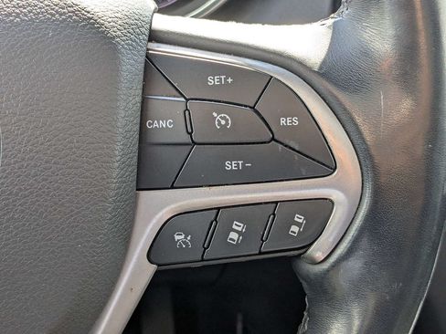 Certified 2021 Jeep Grand Cherokee Limited w/ Luxury Group II AWD/4WD image 28
