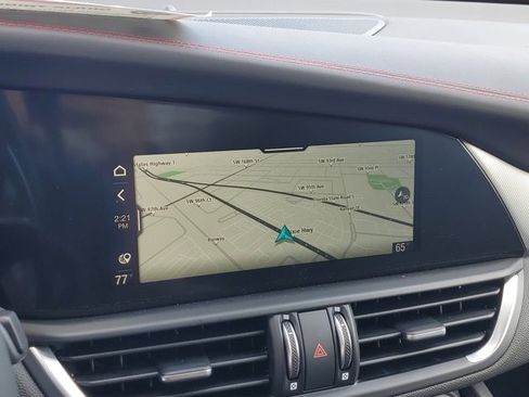 New 2025 Alfa Romeo Giulia w/ Driving Assist Package image 12