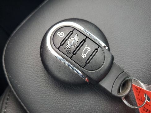 Used 2020 MINI Cooper S FWD image 23