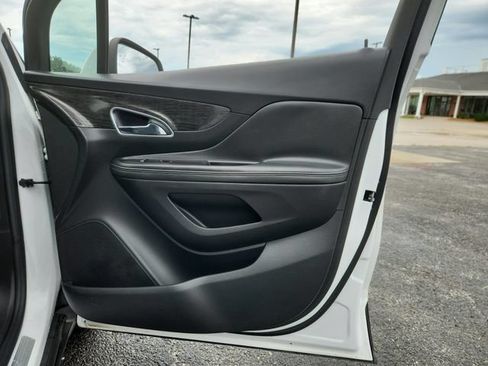 Used 2016 Buick Encore FWD image 41