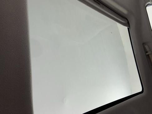 Used 2011 Toyota Venza AWD w/ Premium Pkg #2 image 17