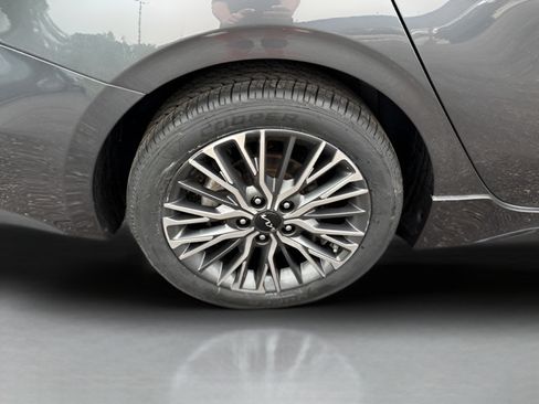 Used 2023 Kia Forte GT-Line FWD image 23