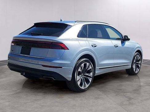 Certified 2025 Audi Q8 Premium AWD/4WD image 7