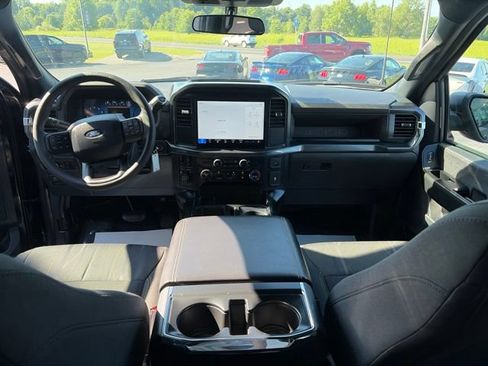 Used 2025 Ford F150 STX w/ Equipment Group 200A AWD/4WD image 29