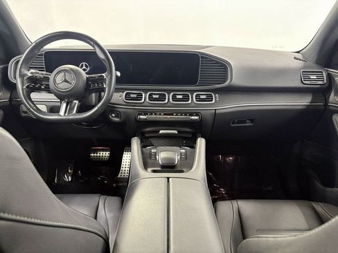 Used 2025 Mercedes-Benz GLE 450e 4MATIC image 25