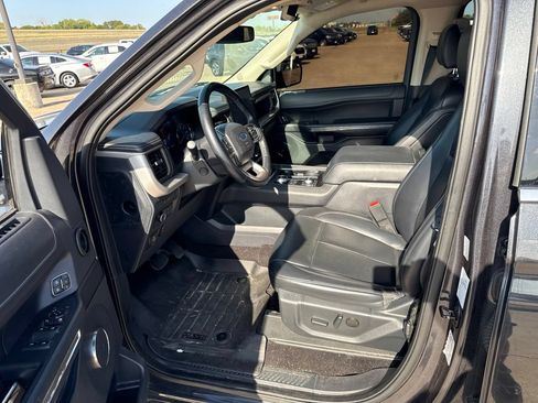 Used 2022 Ford Expedition Max XLT AWD/4WD image 19
