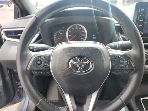 Used 2020 Toyota Corolla SE w/ SE Premium Package FWD image 21