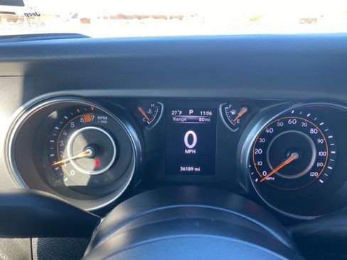 Used 2023 Jeep Wrangler Sport S image 20