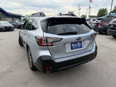 Used 2022 Subaru Outback Premium AWD/4WD image 5
