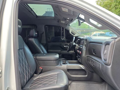 Used 2020 Chevrolet Silverado 2500 LT w/ All Star Edition AWD/4WD image 29