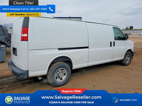 Used 2018 Chevrolet Express 2500 Extended w/ Driver Convenience Package RWD image 4