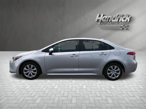 Used 2024 Toyota Corolla LE image 9