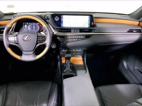 Used 2019 Lexus ES 350 w/ Accessory Package 2 FWD image 16