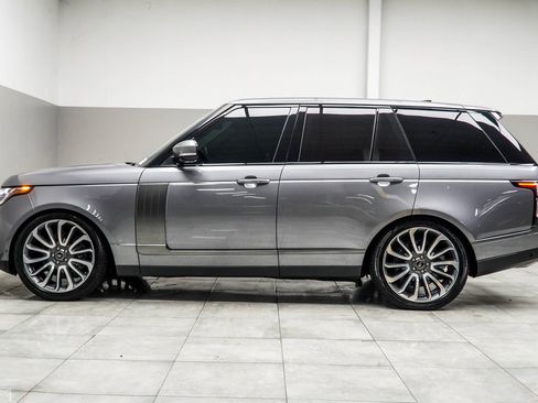Used 2021 Land Rover Range Rover P525 Westminster Edition image 9