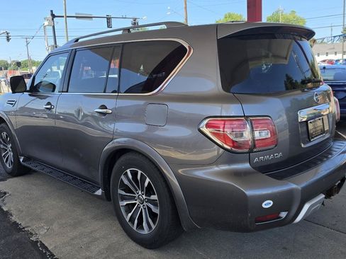 Used 2018 Nissan Armada SL w/ Moonroof Package AWD/4WD image 5