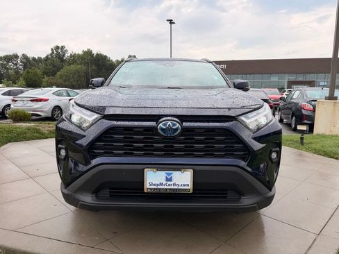 Used 2022 Toyota RAV4 XLE Premium AWD/4WD image 12