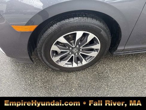 Used 2024 Honda Odyssey EX-L image 12