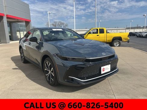 Certified 2026 Toyota Crown XLE image 4