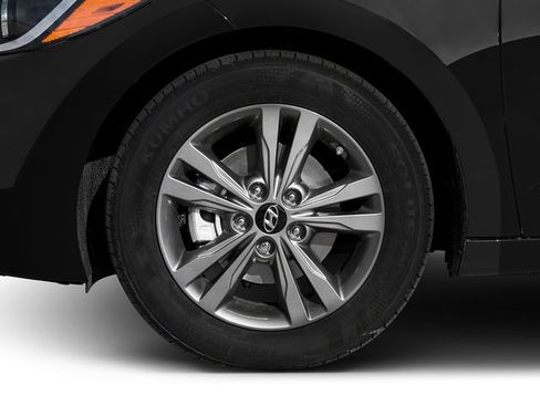 Used 2017 Hyundai Elantra SE FWD image 14