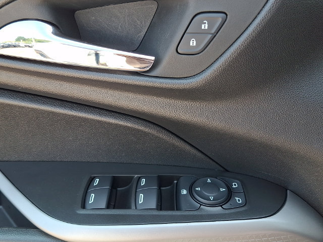Used 2024 Chevrolet Trax LS FWD image 19