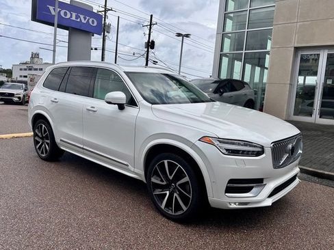 Certified 2023 Volvo XC90 B5 Plus w/ Protection Package Premier AWD/4WD image 1