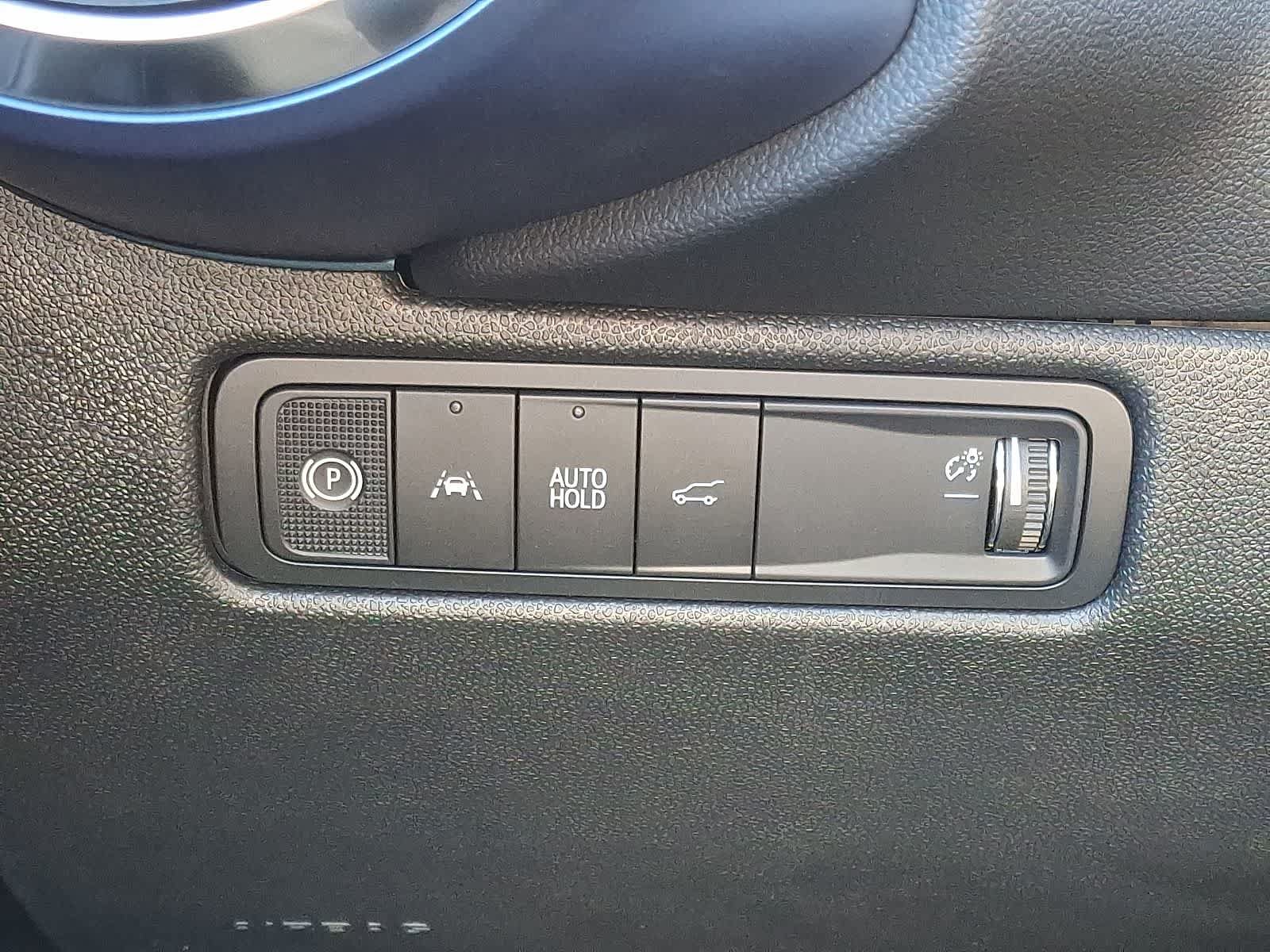 New 2025 Chevrolet Equinox EV LT FWD image 14