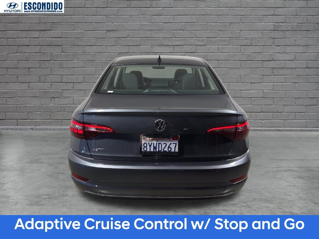 Used 2021 Volkswagen Jetta SEL FWD image 4