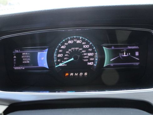 Used 2013 Ford Taurus SEL FWD image 9