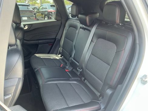 Certified 2023 Ford Escape ST-Line w/ Tech Pack #1 FWD image 30