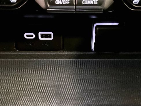 Used 2023 Chevrolet Tahoe Premier w/ Premium Package 2 image 27