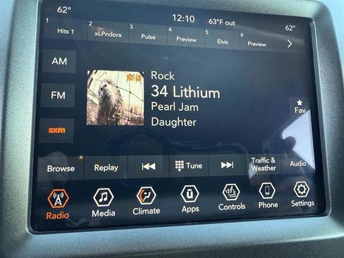 Used 2021 Jeep Cherokee Trailhawk w/ Comfort/Convenience Group image 23