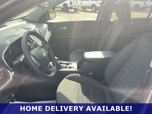 Used 2024 Chevrolet Equinox LT image 9