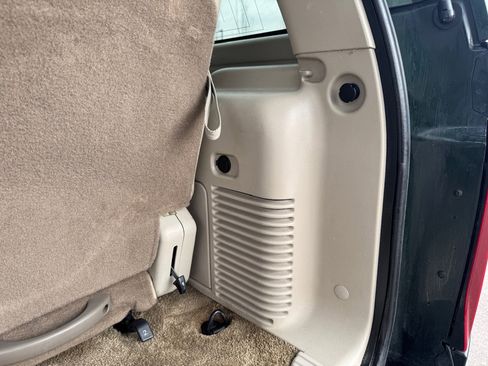 Used 2003 Cadillac Escalade AWD image 48