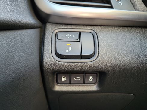 Used 2018 Kia Optima EX w/ Premium Package FWD image 24