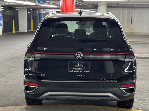 New 2025 Volkswagen Taos SE image 35
