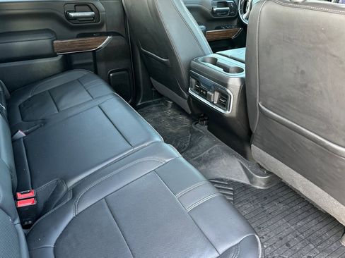 Used 2022 Chevrolet Silverado 2500 High Country w/ Z71 Off-Road Package image 18