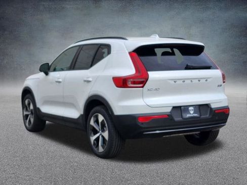 New 2026 Volvo XC40 B5 Plus w/ Protection Package Premier image 5