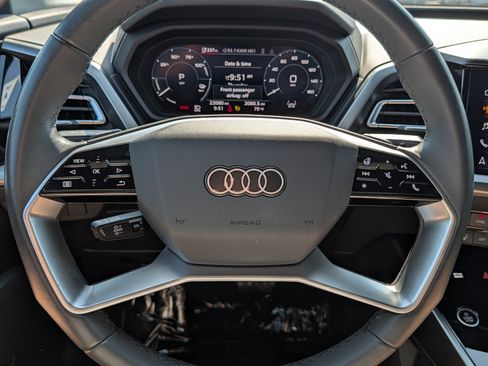Used 2023 Audi Q4 e-tron Premium Plus w/ Premium Plus AWD/4WD image 25