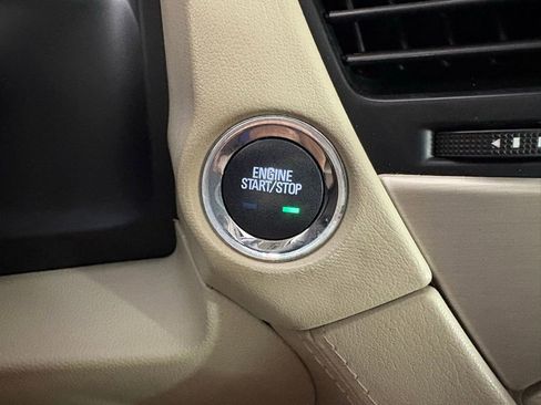Used 2020 GMC Yukon Denali w/ Denali Ultimate Package RWD image 34