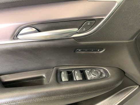 Used 2019 Cadillac XT5 Premium Luxury FWD image 14