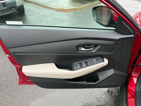 Certified 2024 Honda Accord EX image 12