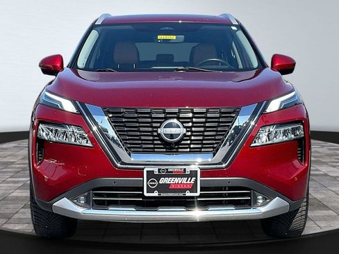 Used 2023 Nissan Rogue Platinum w/ Platinum Premium Package FWD image 2