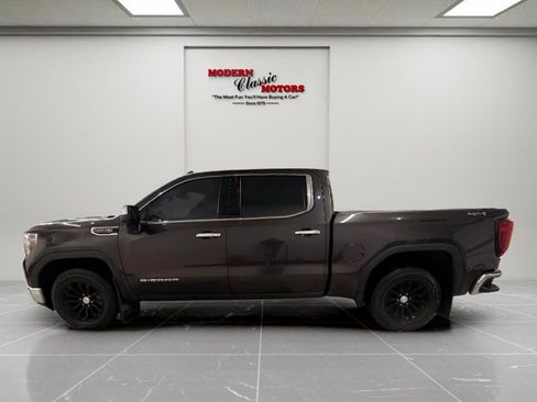 Used 2021 GMC Sierra 1500 SLT w/ Driver Alert Package II AWD/4WD image 4
