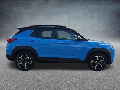 Used 2023 Chevrolet TrailBlazer RS w/ Convenience Package FWD image 10