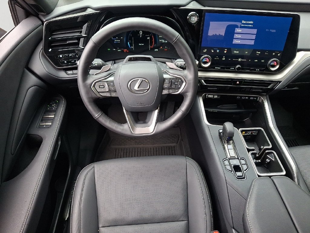 Certified 2026 Lexus TX 350 AWD w/ Technology Package image 13