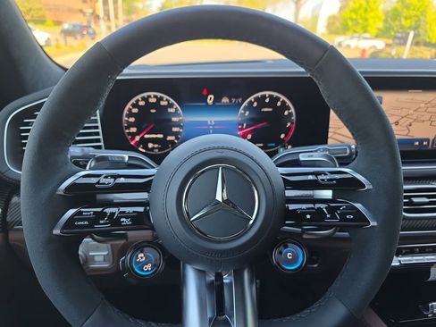 New 2026 Mercedes-Benz GLE 63 AMG S image 20