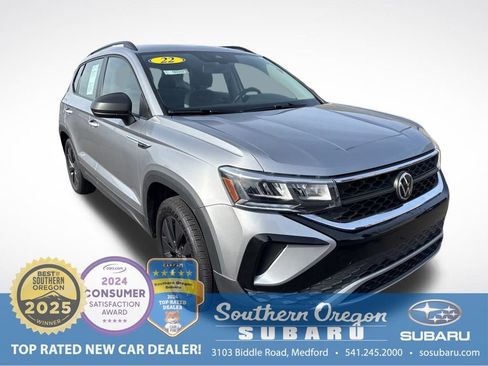 Used 2022 Volkswagen Taos S image 1