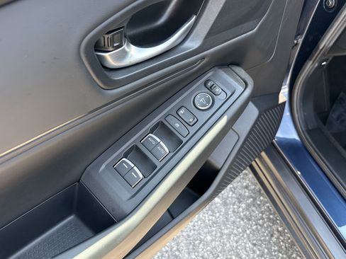 Used 2025 Honda Accord SE image 15